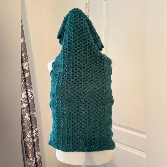 🧣Anna & Ava teal acrylic chunky scarf. 🧣 - Picture 3 of 4